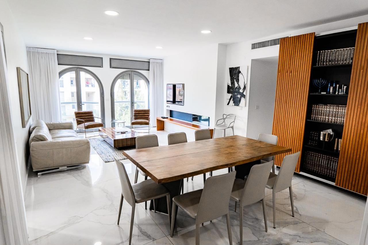 Haneviim Court Residence Йерусалим Стая снимка